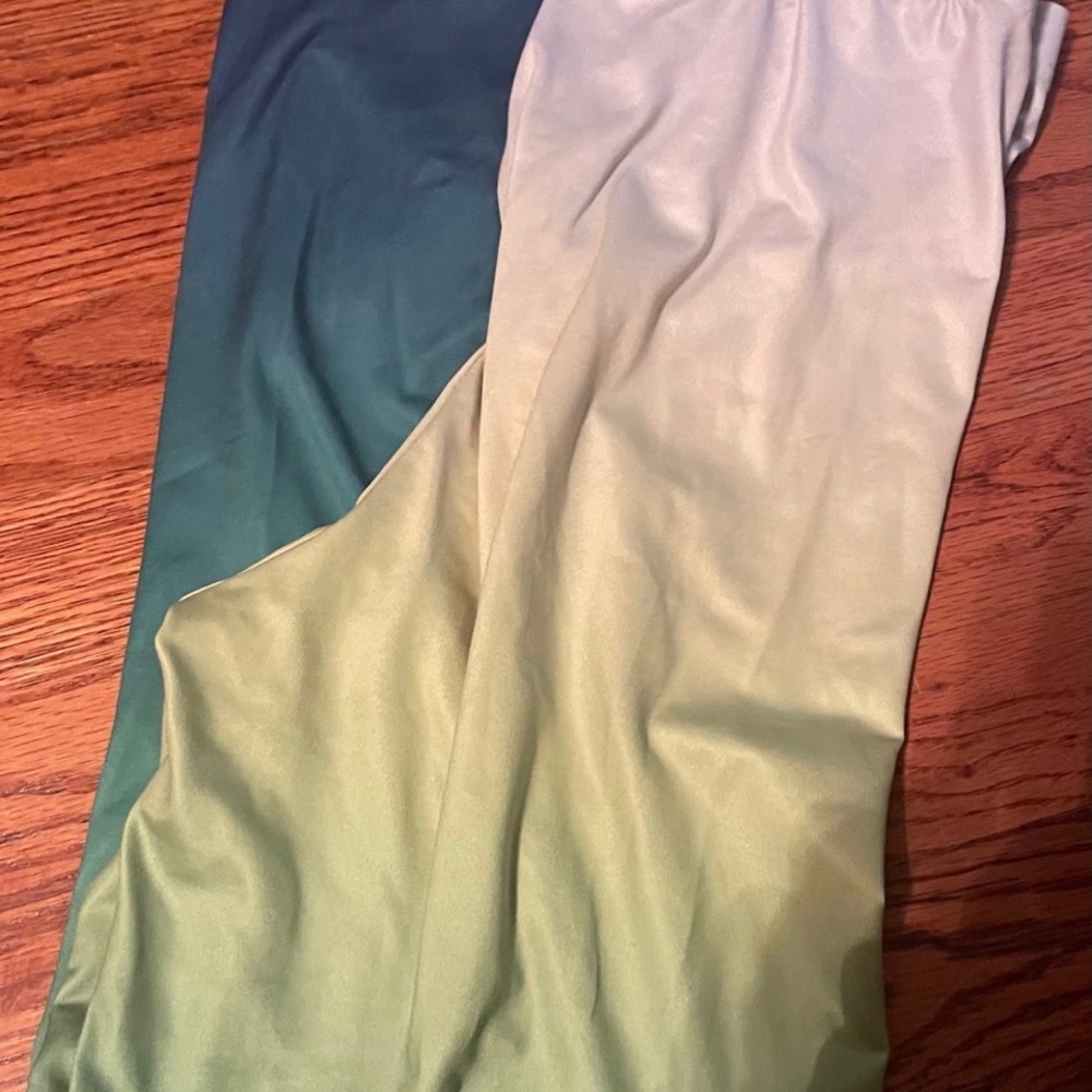 Ladies leggings - Picture 3 of 3
